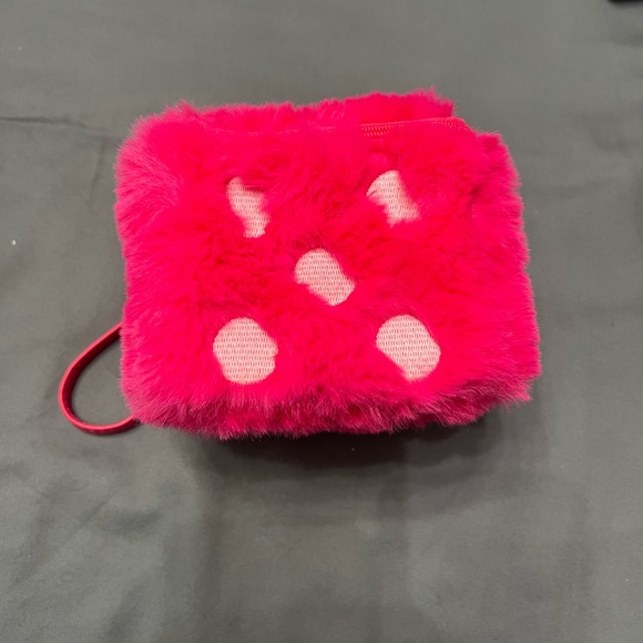 Benefit cosmetics pink fluffy dice wristlet - Picture 3 of 7